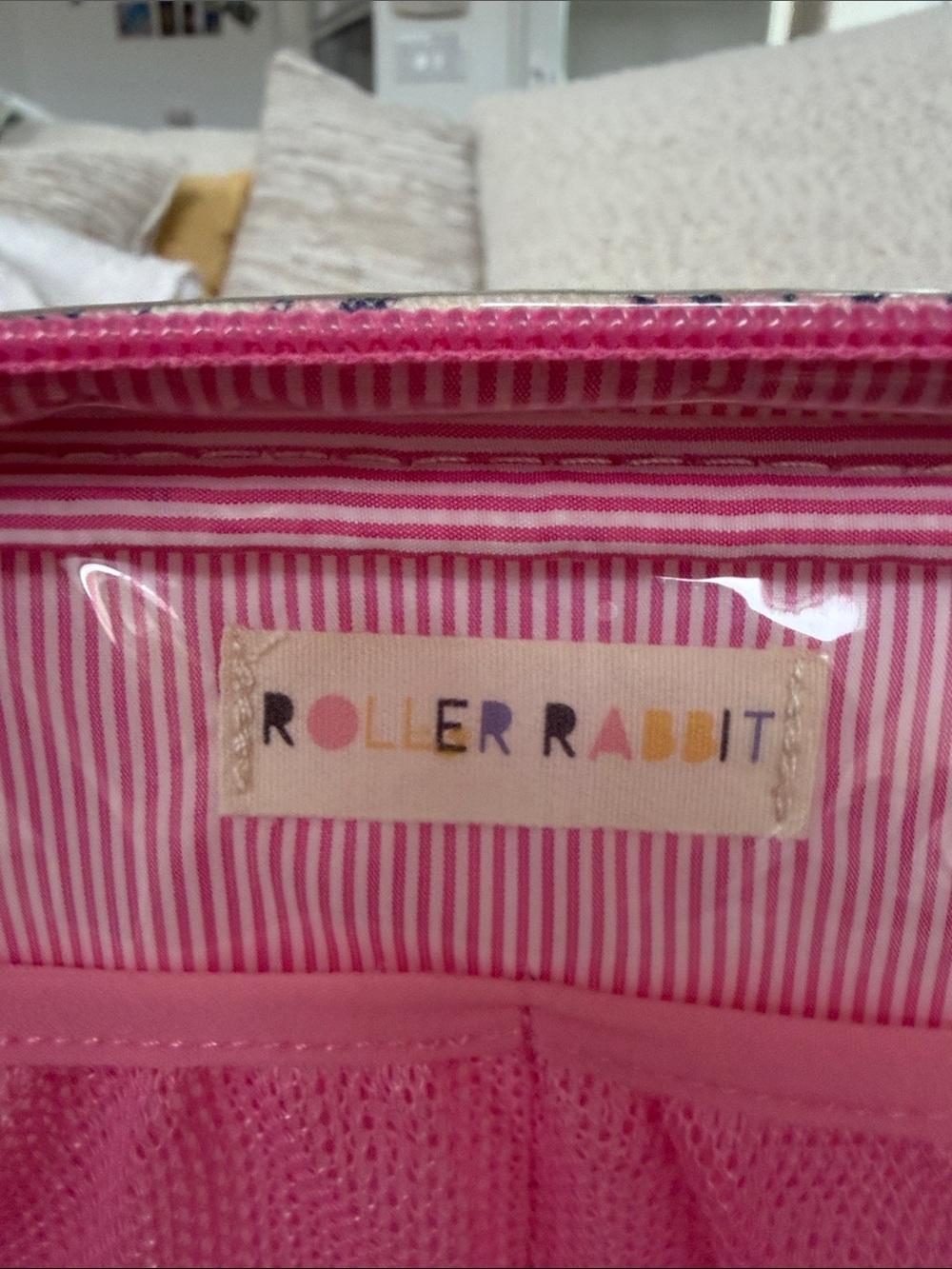Roller Rabbit Pink Patterned Cosmetic Train Case - Picture 3 of 4